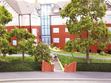 Boyn Hill Gardens image 1